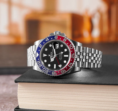 Rolex GMT-MASTER II Pepsi